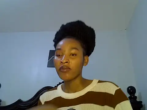 cute-alexis online show from 06-25-26, 09:25