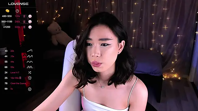 Snapshot of sensualily chatting on 01-18-25, 10:17 sensualily online show from 01-18-25, 10:17