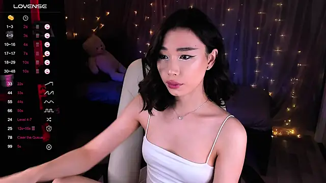 Snapshot of sensualily chatting on 01-18-25, 06:21 sensualily online show from 01-18-25, 06:21