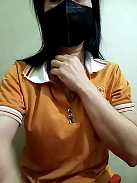 Snapshot of YunLem chatting on 03-17-25, 02:34 YunLem online show from 03-17-25, 02:34