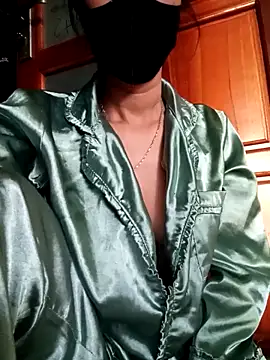 Snapshot of YunLem chatting on 03-21-25, 08:39 YunLem online show from 03-21-25, 08:39