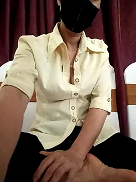 Snapshot of YunLem chatting on 03-14-25, 05:59 YunLem online show from 03-14-25, 05:59