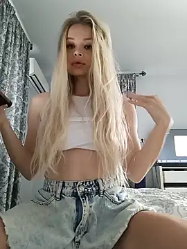 -RIVIERA- online show from 10-28-25, 06:34