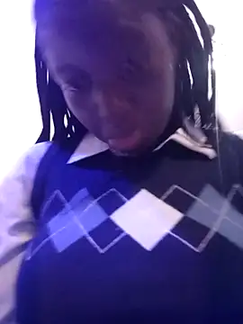 Hotpetite2024 online show from 12-04-25, 04:28