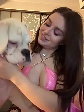 Snapshot of Chloe_your_Moyaz chatting on 02-14-25, 02:23 Chloe your Moyaz online show from 02-14-25, 02:23