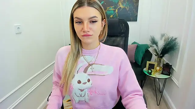 SelenaeMoore online show from 02-06-26, 03:24