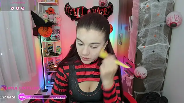 Layla castilloo online show from 10-21-25, 02:38