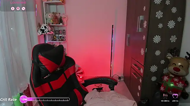 Layla castilloo online show from 11-24-25, 04:40