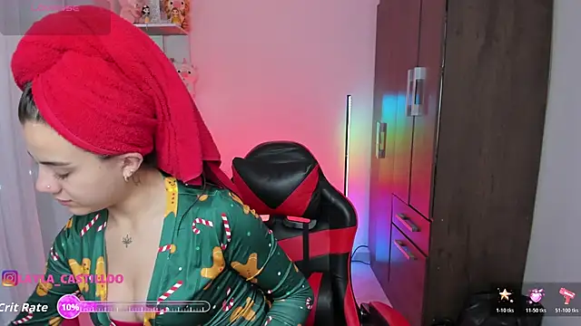 Layla castilloo online show from 11-09-25, 11:36