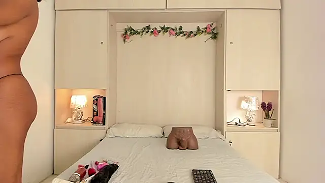 KendallRosse1 online show from 02-24-26, 12:39