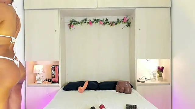 KendallRosse1 online show from 12-05-25, 11:53