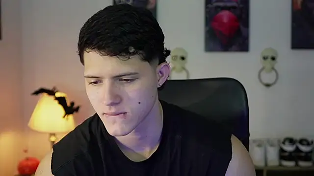 Hazzan Velez online show from 11-07-25, 10:24