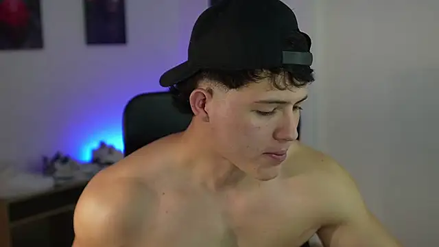 Hazzan Velez online show from 09-22-25, 01:33