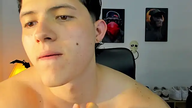 Hazzan Velez online show from 10-29-25, 11:47