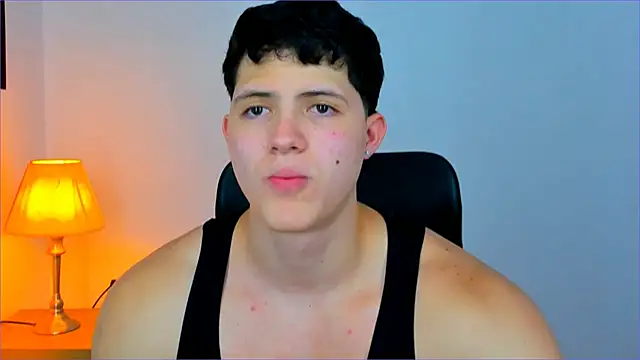 Hazzan Velez online show from 02-13-25, 03:07