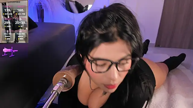 Danna adams01 online show from 05-27-26, 07:43