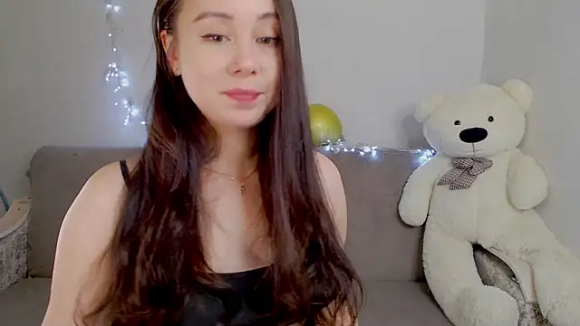 Snapshot of AlinaWett chatting on 10-20-25, 09:48 AlinaWett online show from 10-20-25, 09:48