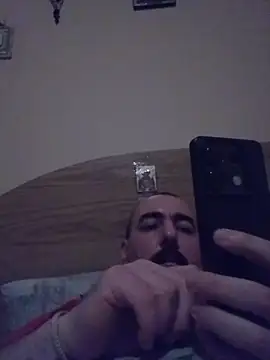 Maryo0001 online show from 11-15-25, 01:31