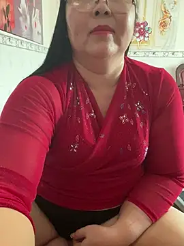 Snapshot of NDith chatting on 02-17-26, 05:27 NDith online show from 02-17-26, 05:27