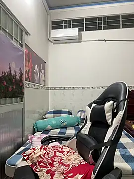 Snapshot of NDith chatting on 02-11-26, 01:33 NDith online show from 02-11-26, 01:33