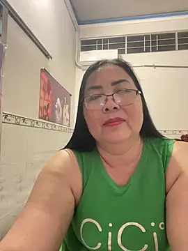 Snapshot of NDith chatting on 02-16-26, 05:11 NDith online show from 02-16-26, 05:11