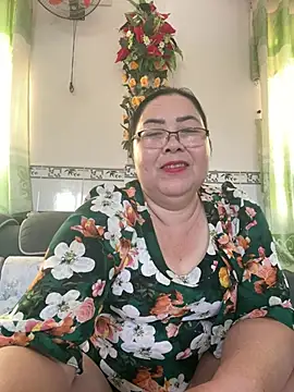 Snapshot of NDith chatting on 02-08-26, 09:40 NDith online show from 02-08-26, 09:40