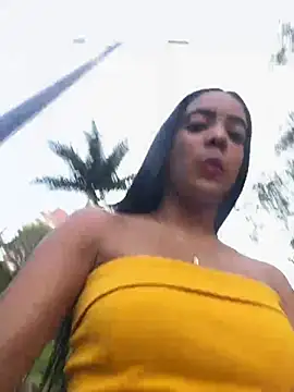 NAUGHTY LITTLE 18 online show from 03-31-26, 10:12