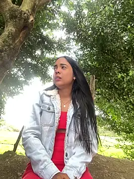 NAUGHTY LITTLE 18 online show from 03-10-26, 09:52