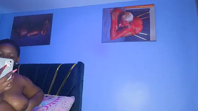 Cherriikenzie online show from 05-27-26, 12:34
