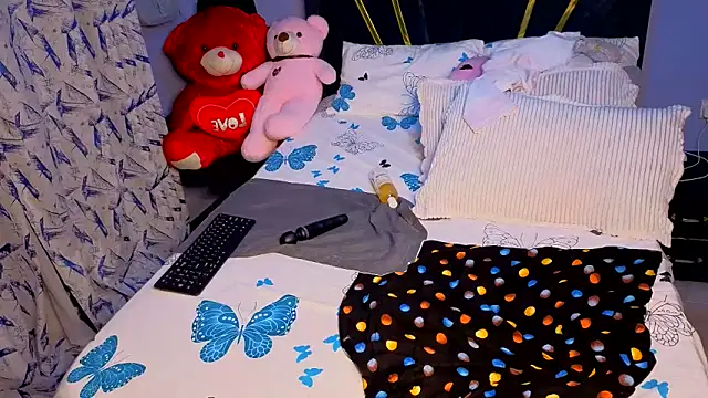 Cherriikenzie online show from 03-26-26, 09:24