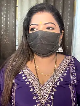 Oh-Monika online show from 10-28-25, 01:39