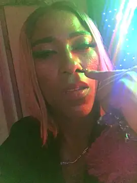 Snapshot of Kylie_Hairy_Bbc chatting on 05-24-26, 11:59 Kylie Hairy Bbc online show from 05-24-26, 11:59