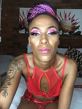 Snapshot of Kylie_Hairy_Bbc chatting on 02-15-25, 03:39 Kylie Hairy Bbc online show from 02-15-25, 03:39