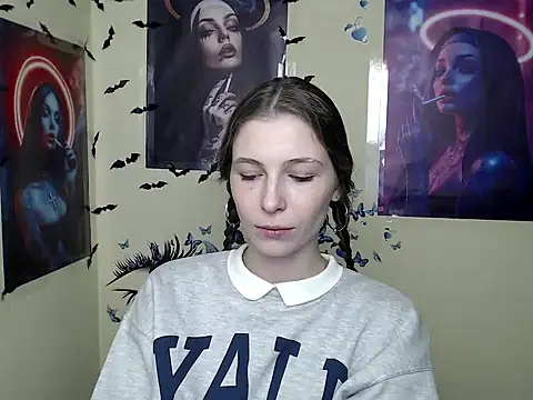 StrangerGi online show from 03-03-25, 01:01