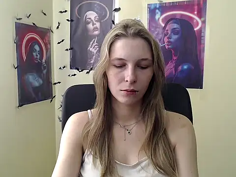 StrangerGi online show from 04-04-26, 05:58