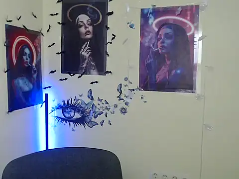 StrangerGi online show from 12-18-25, 07:13