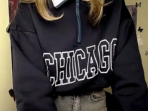 StrangerGi online show from 09-28-25, 06:09