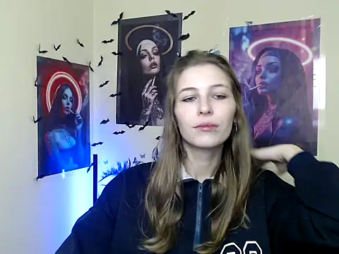 StrangerGi online show from 11-05-25, 07:00