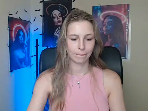 StrangerGi online show from 07-22-26, 06:15