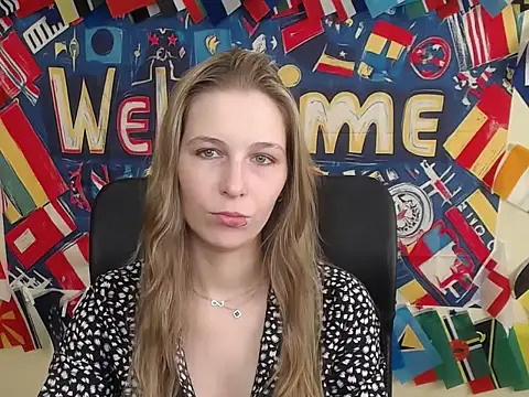 StrangerGi online show from 05-06-26, 06:17