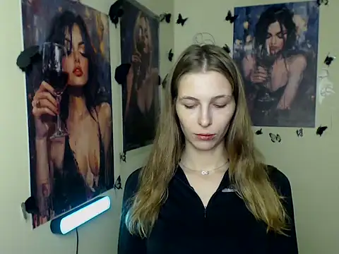 StrangerGi online show from 11-08-25, 07:01