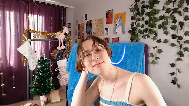 Hermione Reid online show from 01-12-25, 10:45