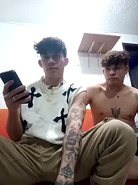 thiagomurphyy online show from 10-27-25, 06:14