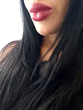 Snapshot of black_Pantherr69 chatting on 04-08-26, 05:20 black Pantherr69 online show from 04-08-26, 05:20