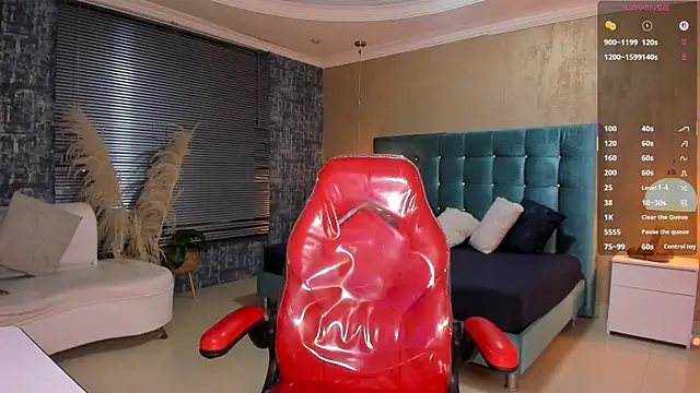 Snapshot of MelanieRioss chatting on 05-12-26, 01:50 MelanieRioss online show from 05-12-26, 01:50