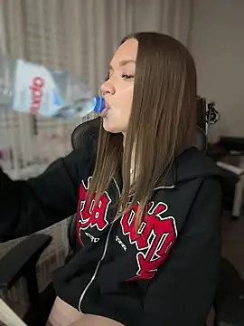 bunnyrich online show from 11-23-25, 09:47