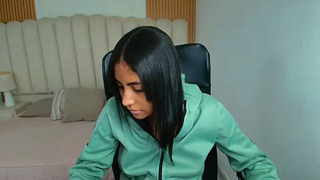 shaneelle online show from 02-18-26, 03:04