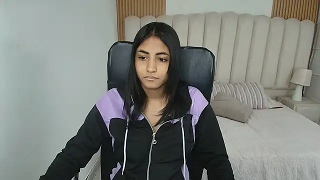 shaneelle online show from 04-09-26, 03:08