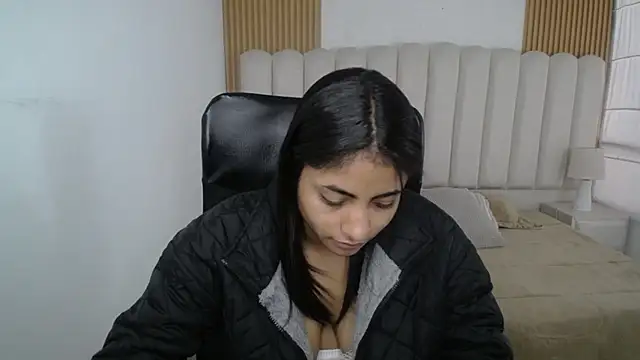 shaneelle online show from 05-27-26, 12:12
