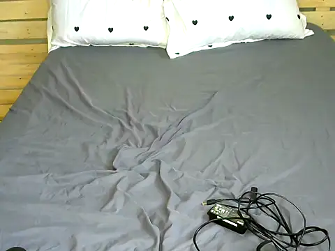 Snapshot of aphrodite_seduction chatting on 01-14-25, 01:49 aphrodite seduction online show from 01-14-25, 01:49